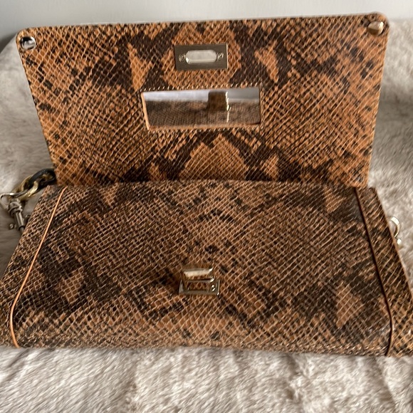 NWOT Alexis Hudson Snakeskin Leather Handbag with Chain Shoulder Strap. - Picture 12 of 14